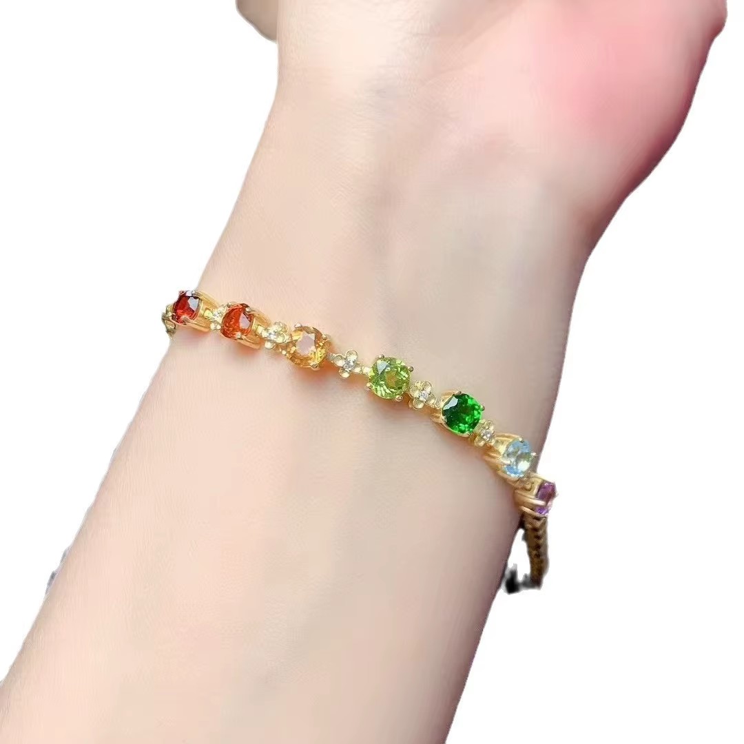 Perhiasan Butik Gelang Wanita  - Al Ain Jewelry & Watches Exhibition 2025 ulasan dan harga