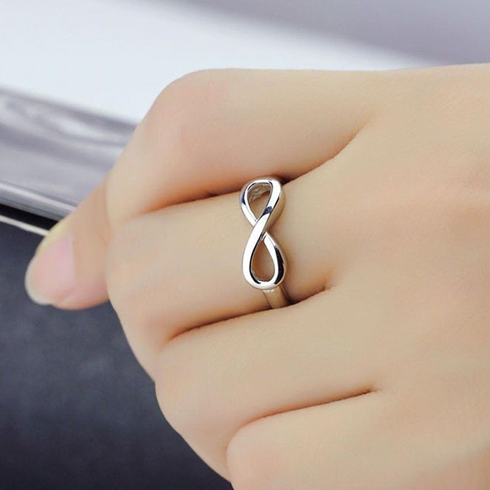 Cincin Janji Infinity Kecil, C - Al Ain Jewelry & Watches Exhibition 2025 ulasan dan harga